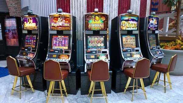 11tbet mobile app showing French Roulette gameplay and account balance